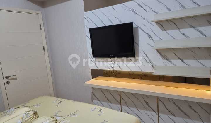 2Br Full Furnished Apartemen Benson Lantai 15 View Pool 2