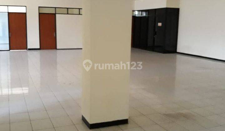 Komersil Area 0 Jalan Jemursari di Surabaya  2
