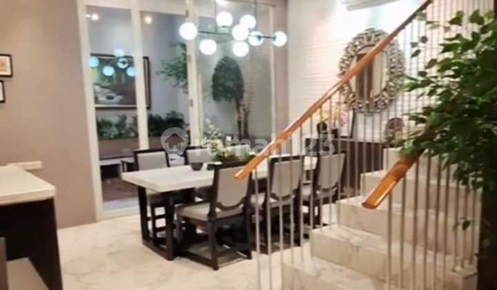 Rumah Pakuwon Indah Full Furnish Siap Huni Ciamik Surabaya Barat Rumah Pakuwon Indah Full Furnish Siap Huni Ciamik Surabaya Barat