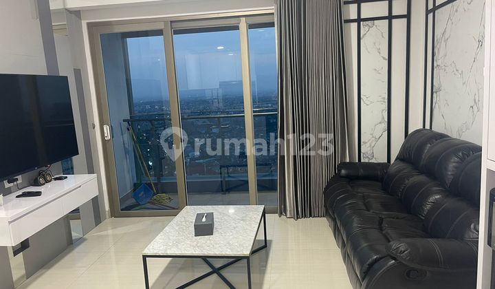 2 br Apartemen La Riz Lantai 37, Furnished