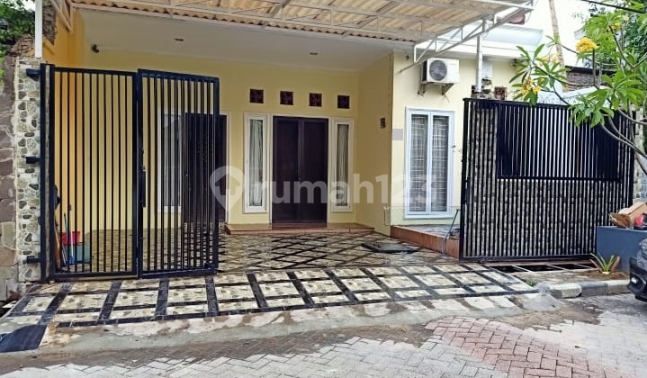 Rumah di Simpang Darmo Permai Selatan - Dekat Area Jac School 2