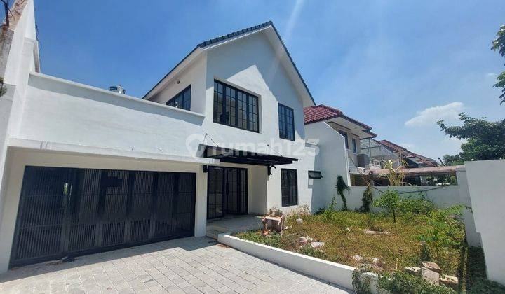 Sudah Renov Total Rumah 2 Lantai Graha Family Siap Huni 1