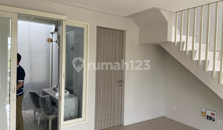 Ready to Occupy Grand Pakuwon House Price can be Slightly Negotiated 2