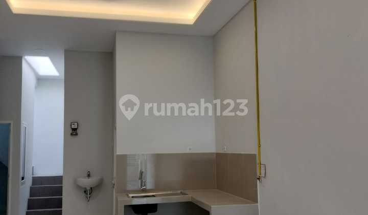 Strategic 50 meters from Rumah Baru Main Road in Pandugo Baru 2