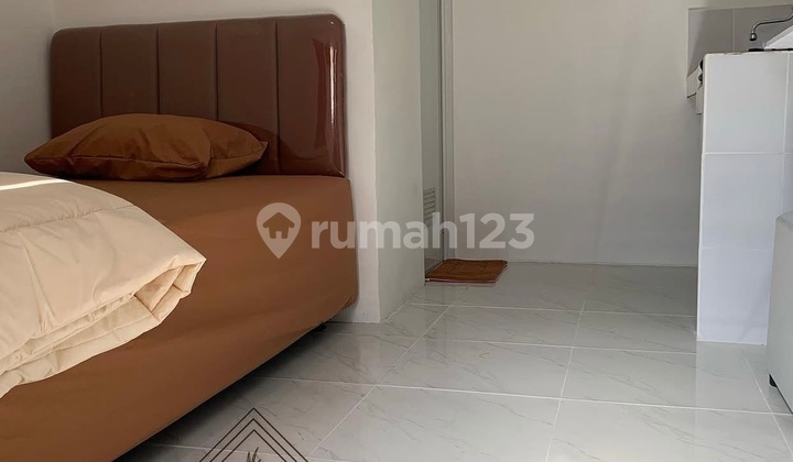 Rumah Kos Eksklusif dan Full Furniture Dekat Akses Tol Gunungsari + Karangpilang