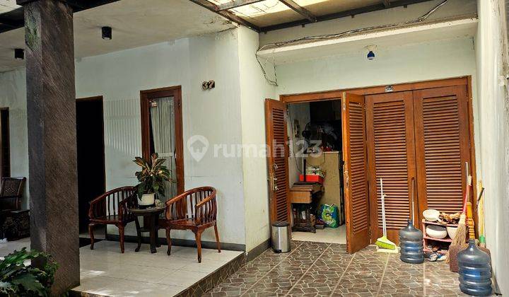 Rumah 2 Lantai Bagus SHM di Jl. Kerinci Mayestik Kebayoran Baru, Jakarta Selatan 1