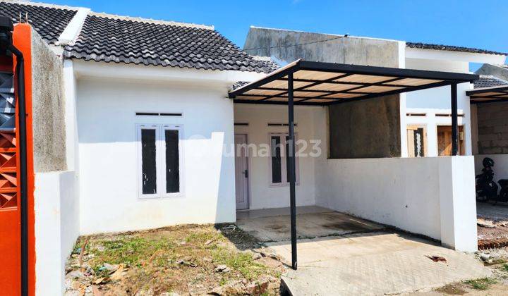 Rumah Minimalis Type 45 72 Dengan Harga Terjangkau di Bandung Hanya Rp280 Juta  2