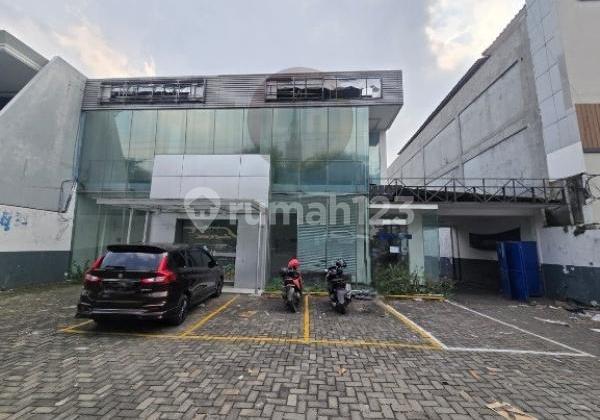 For Rent Commercial Space in Mayjen HR. Muhammad, Surabaya, East Java