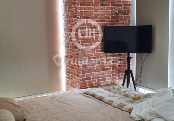 Apartemen View Swimming Pool di Kensington Royal Suites, Kelapa Gading, Jakarta Utara Apartemen View Swimming Pool di Kensington Royal Suites, Kelapa Gading, Jakarta Utara