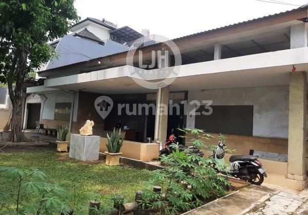 Ruko Dijual Lokasi Strategis di Cempaka Putih Barat, Jakarta Pusat