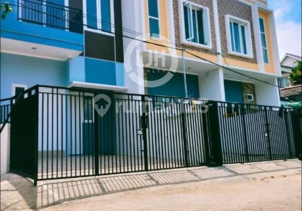 RUMAH BRAND NEW DI GADING GRIYA LESTARI AREA KELAPA GADING