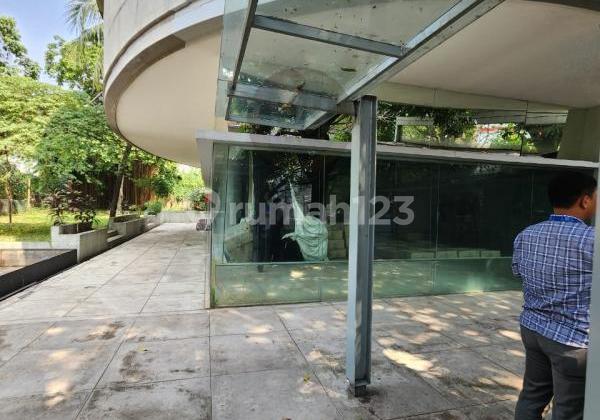 Dijual Rumah Lokasi Strategis di Kemang, Bangka, Jakarta Selatan  2