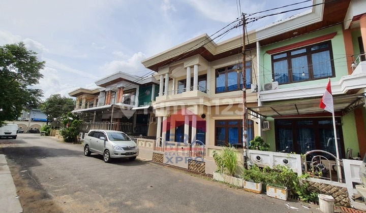 Rumah Sewa 2 Lantai Semi Furnished di Jalan Purnama 1, Komplek Purnama Sempurna, Pontianak Selatan 1