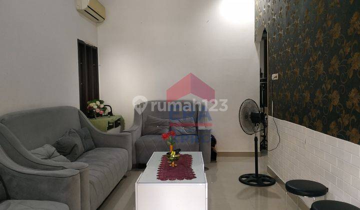 Rumah Di Jual Semi Furnished di Jalan Sungai Raya Dalam, Komplek Permata Agung, Pontianak Tenggara 6