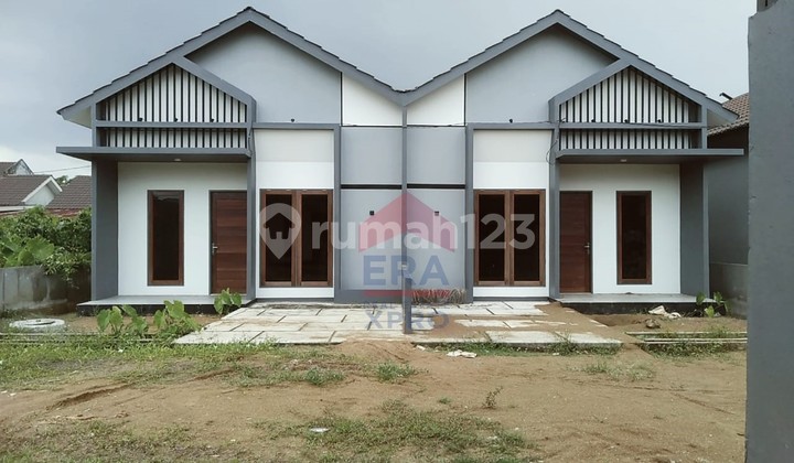 Rumah Baru Unfurnished SHM di Jalan 28 Oktober, Villa Mandiri Residence, Pontianak Utara 1