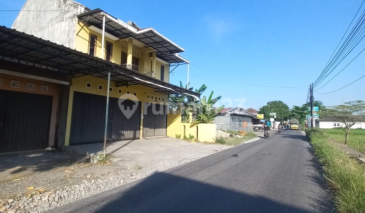 Cheap House Rental on Main Road Mangkubumi, Suitable for Business