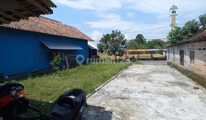 Dikontrakan Rumah Murah Halaman Luas Dekat Jln.pleret 2