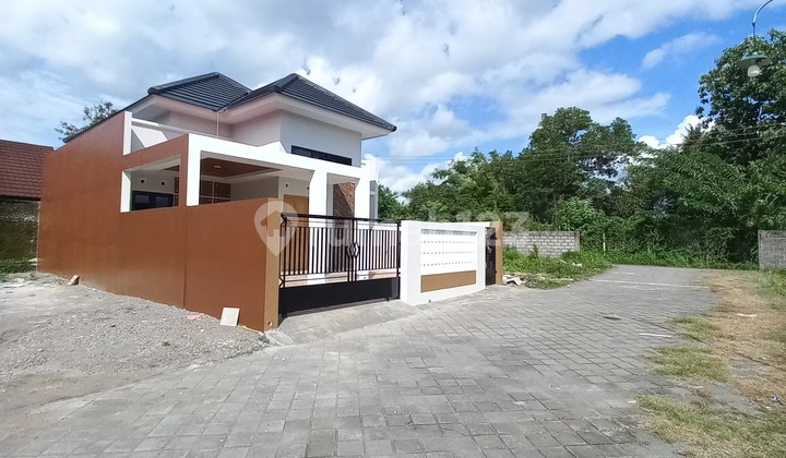 Dijual Rumah Murah Siap Huni Dekat Jalan Raya Tajem Wedomartani Sleman 2