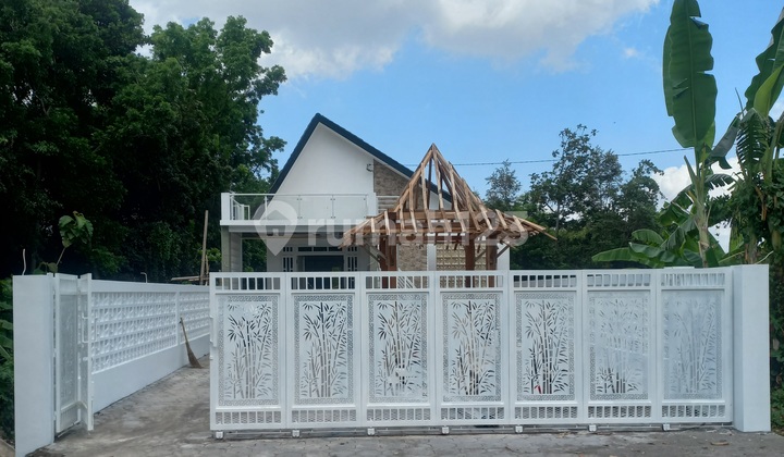 For Rent Villa House Fully Furnished Near Jln. Wonosari Potorono Banguntapan Private Pool