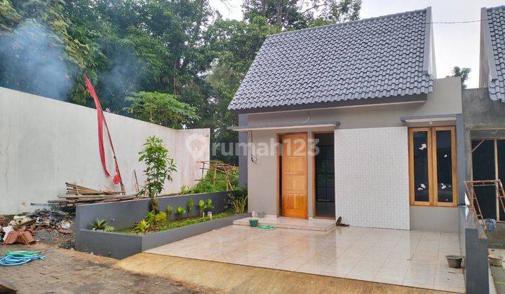 Dijual Rumah Baru Lokasi Dekat Kampus Unnes  1