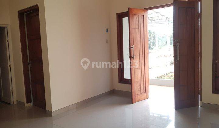 Dijual Rumah Cantik Lokasi Strategis Dekat Kampus Unnes Semarang  2