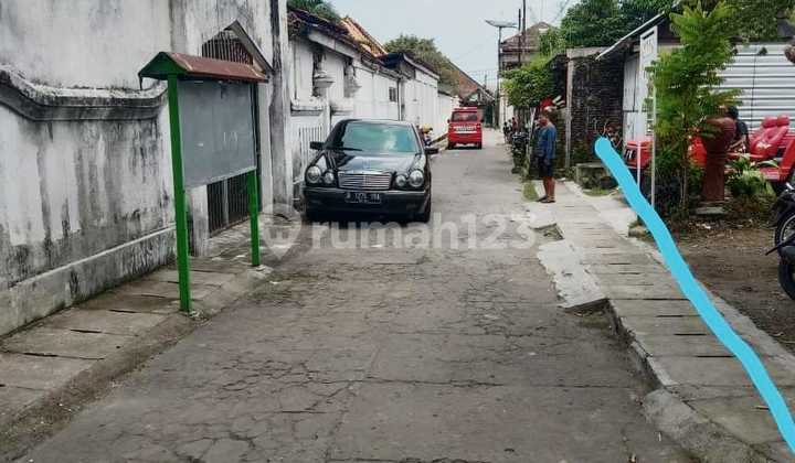 Tanah di pusat kota Yogyakarta, strategis, lingkungan masih terasa Tempo dulu dekat Pakualaman  1