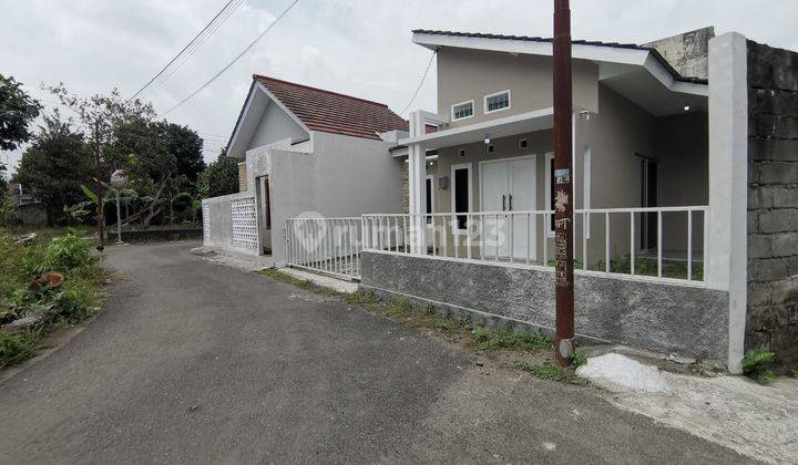 Rumah baru, cantik, lingkungan nyaman, Murah, BISA KPR, dekat Pasar Sleman, Pemda Sleman, Mall SCH, UGM, UNY, RS SARDJITO  1