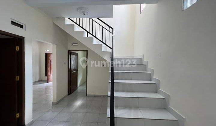 Rumah baru, 2 lantai, Murah di Banjeng jl Kadisoka maguwo dekat dengan UPN, ATMA JAYA, SANATA DHARMA PAINGAN, INSTIPER, STADION, JOGJA BAY 5