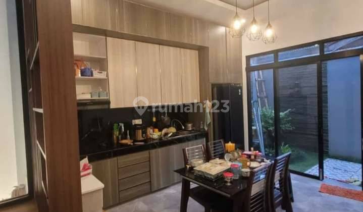Rumah baru, murah, 2 lantai di Umbulharjo kodya Yogyakarta dekat kota gede, Malioboro  10