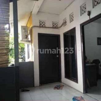 Dijual Rumah dan Tempat Usaha Lokasi Jalan Raya Janti Jogja 6