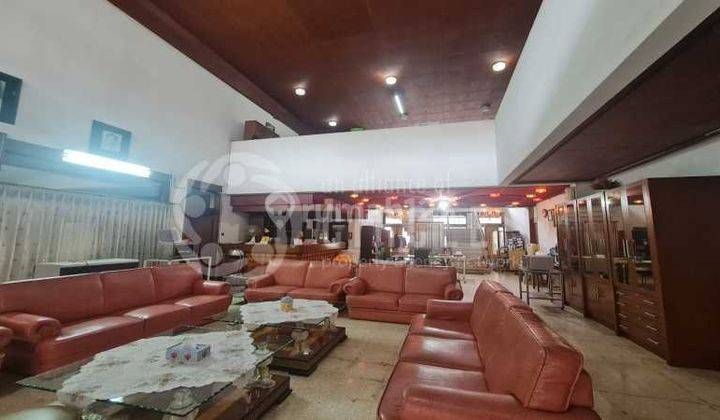 Capai Impian Anda Dengan Memiliki Rumah Mewah di Gatot Subroto