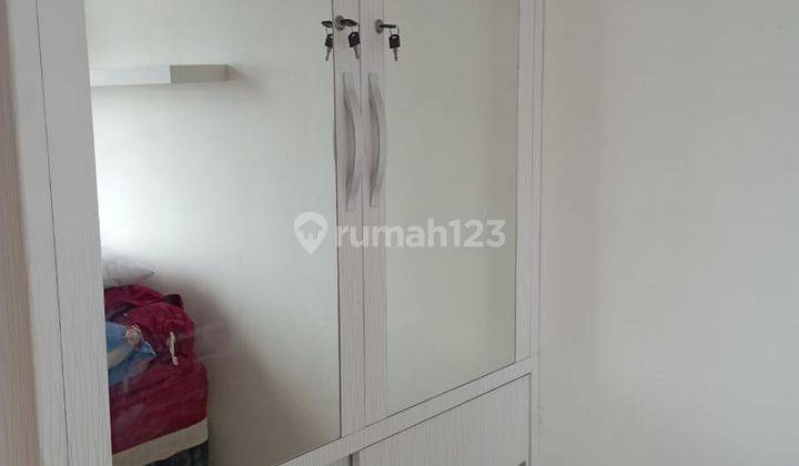 Apartement apartement green bay 2 BR Semi Furnished Bagus 2