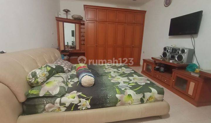 Dijual Rumah dekat Duri Kepa  Jakarta Barat 1