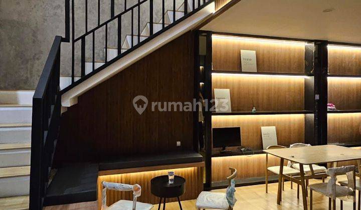 JUAL RUMAH BARU FULL FURNISHED  1