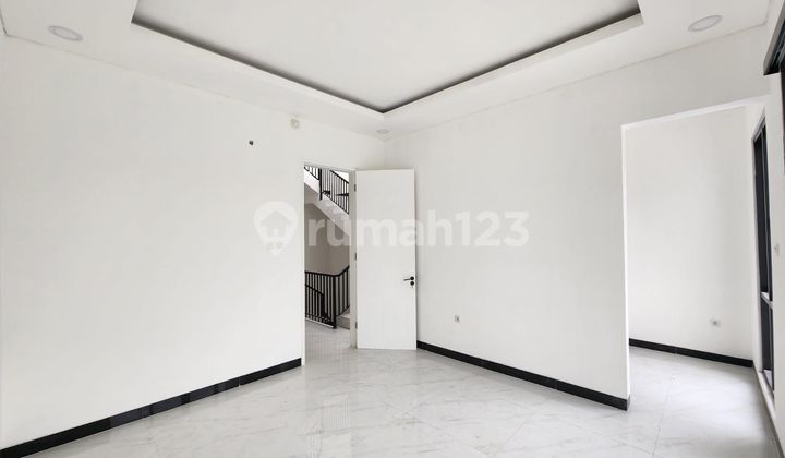 Jual Rumah Baru Citra 5 Jak Bar 2