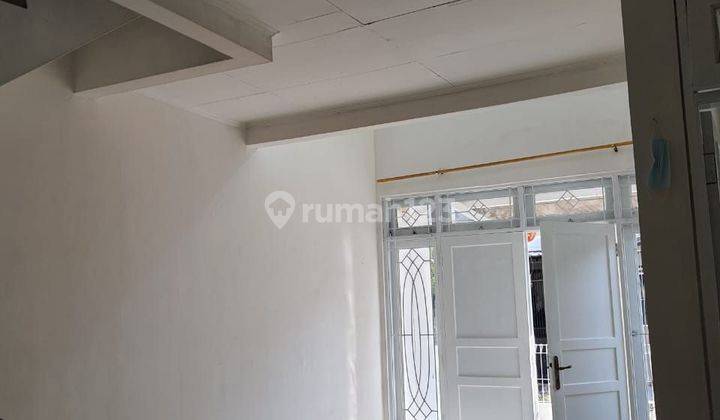 Jual Rumah Selesai Renov Taman Palem Lestari  1