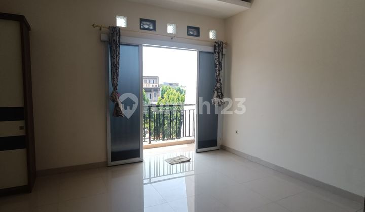 Jual Rumah Selesai Renov Taman Kencana Cengkareng 