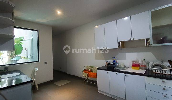 Di Jual Rumah Mewah Modern Bebas Banjir Daerah Menteng  2