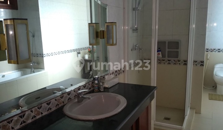 Luxury House For Sale Below Market Price In Menteng 2