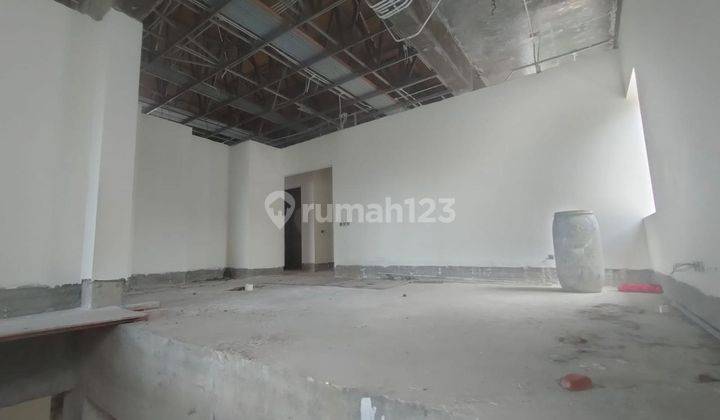 Dijual Rumah Baru, Tinggal Finishing di Pondok Indah 2