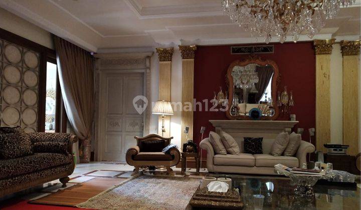 Jual Cepat Rumah Luxury Elegant di Menteng 2