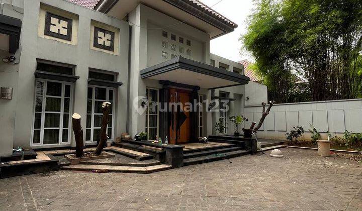 Disewakan Rumah Bebas Banjir Dan Mewah di Menteng 1