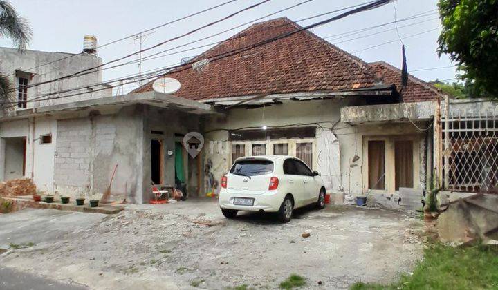 Dijual Tanah + Rumah Tua Bebas Banjir di Menteng 1