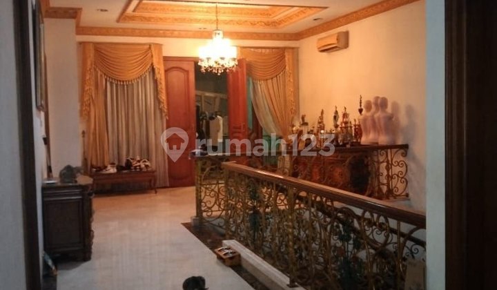 Rumah Cantik Mewah Dalam Cluster Hadap Utara 