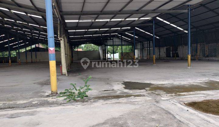 Gudang Area Narogong, Bekasi. Akses Yang Ke Daerah Industri 2