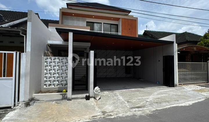 For Sale Large Luxury House Near Yogyakarta City For Sale Large Luxury House Near Yogyakarta City