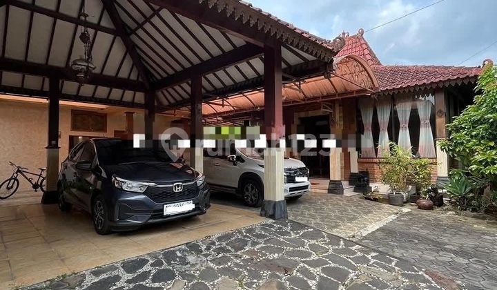 Cheap Sale: Classic Javanese Modern Serene House Fully Furnished and Full of Fruit Trees with Extensive Land in Pleret, Bantul, Yogyakarta Cheap Sale: Classic Javanese Modern Serene House Fully Furnished and Full of Fruit Trees with Extensive Land in Pleret, Bantul, Yogyakarta