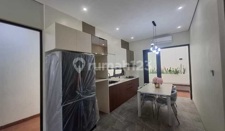 Dijual Murah Rumah 2 LT Full Furnished (Kav A5) di Sleman Yogyakarta