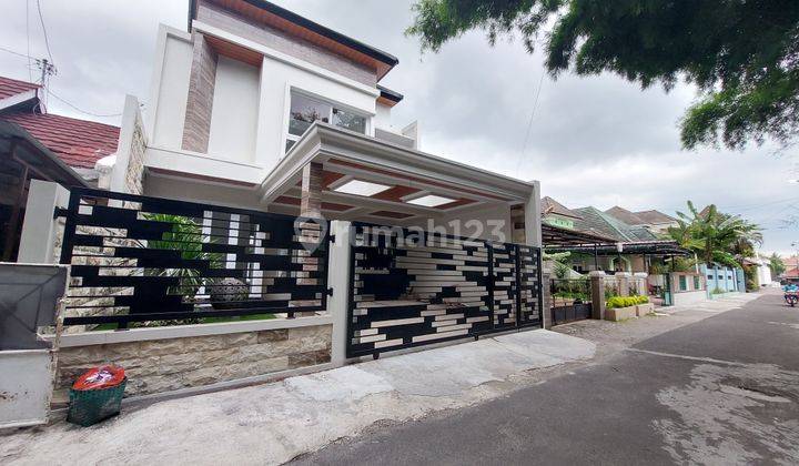 Dijual Rumah Mewah Siap Huni Berlokasi Sangat Strategis di Yogyakarta Bonus Ac 2