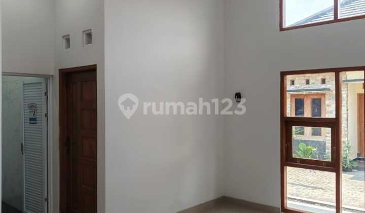 Beautiful Modern Contemporary 3-Unit House in a Mini Cluster Near Kasongan in Yogyakarta 2